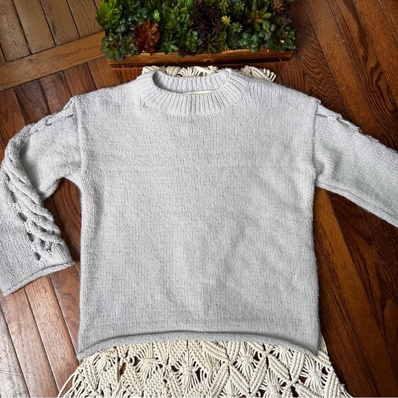 The Impeccable Pig | Lattice Sleeve Roll Bottom Sweater - Picture 2 of 7